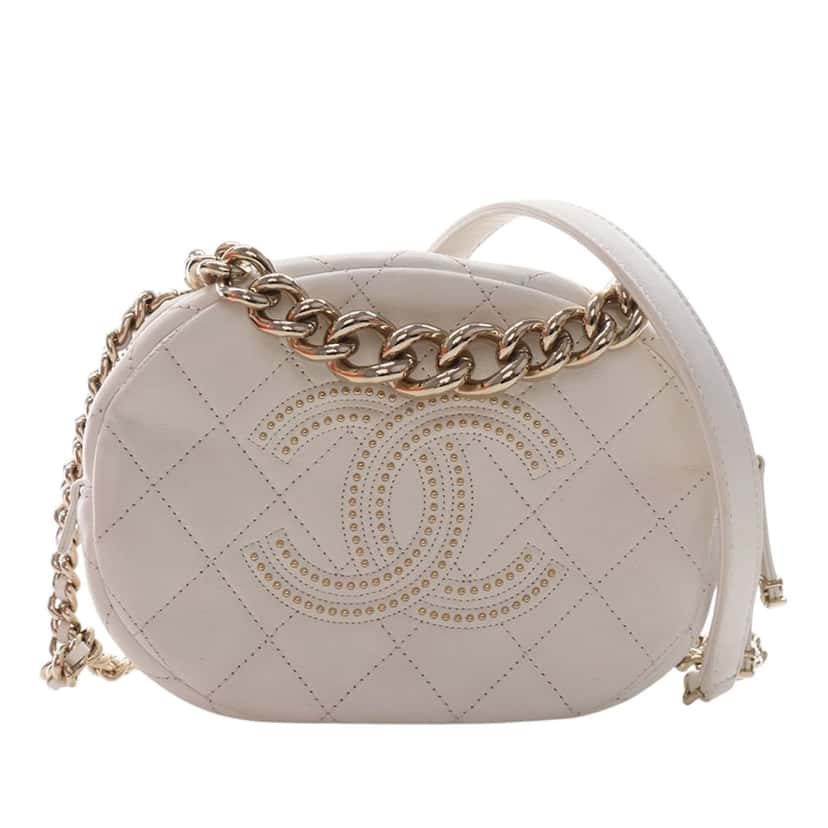 Chanel CC Quilted Studded Lambskin Round Camera Bag White Leather Very good condition - Front View