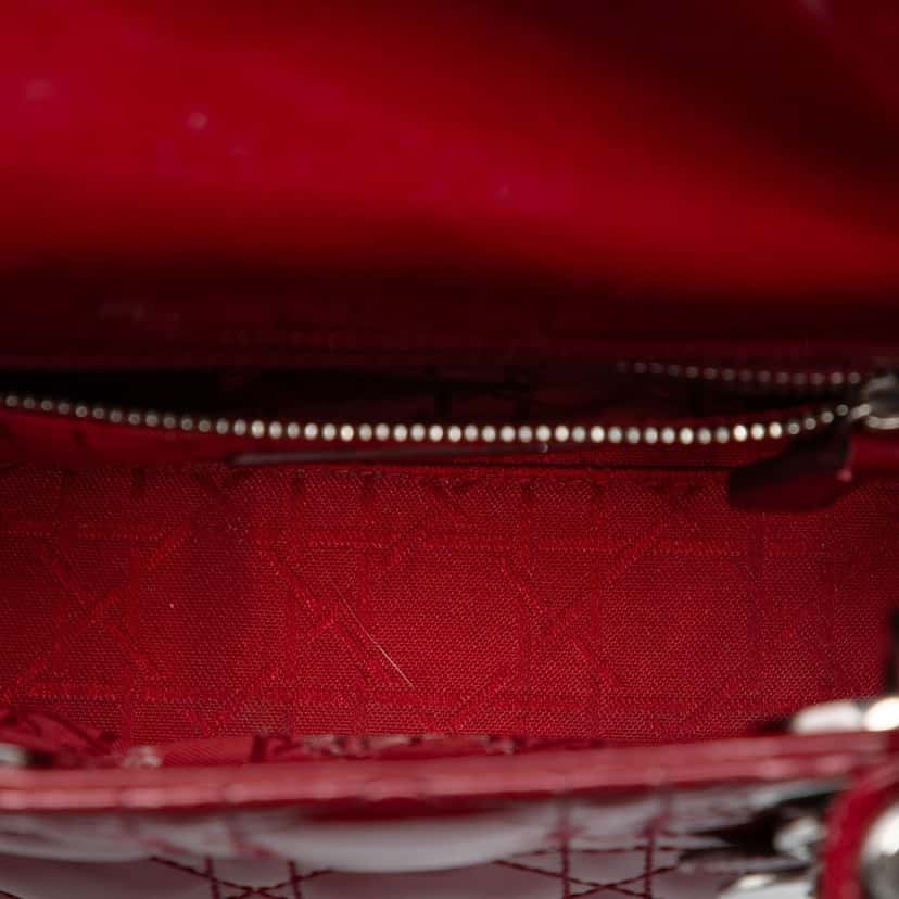 Dior Mini Patent Cannage Lady Dior Red Leather Very good condition - Model View