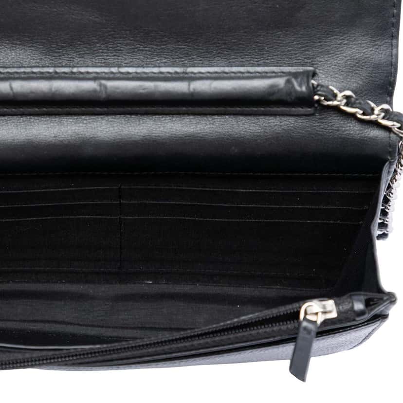 Chanel CC Caviar Wallet On Chain Black Leather Very good condition - Model View