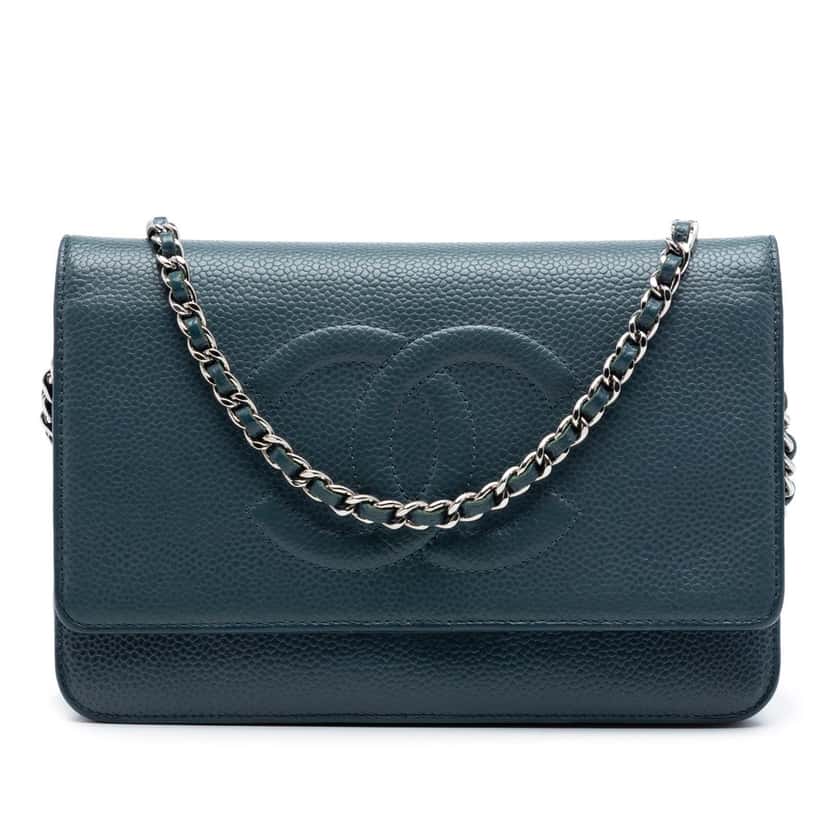 Chanel CC Caviar Wallet On Chain Blue Leather Very good condition - Front View