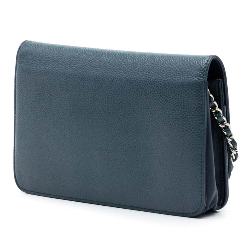 Chanel CC Caviar Wallet On Chain Blue Leather Very good condition - Back View