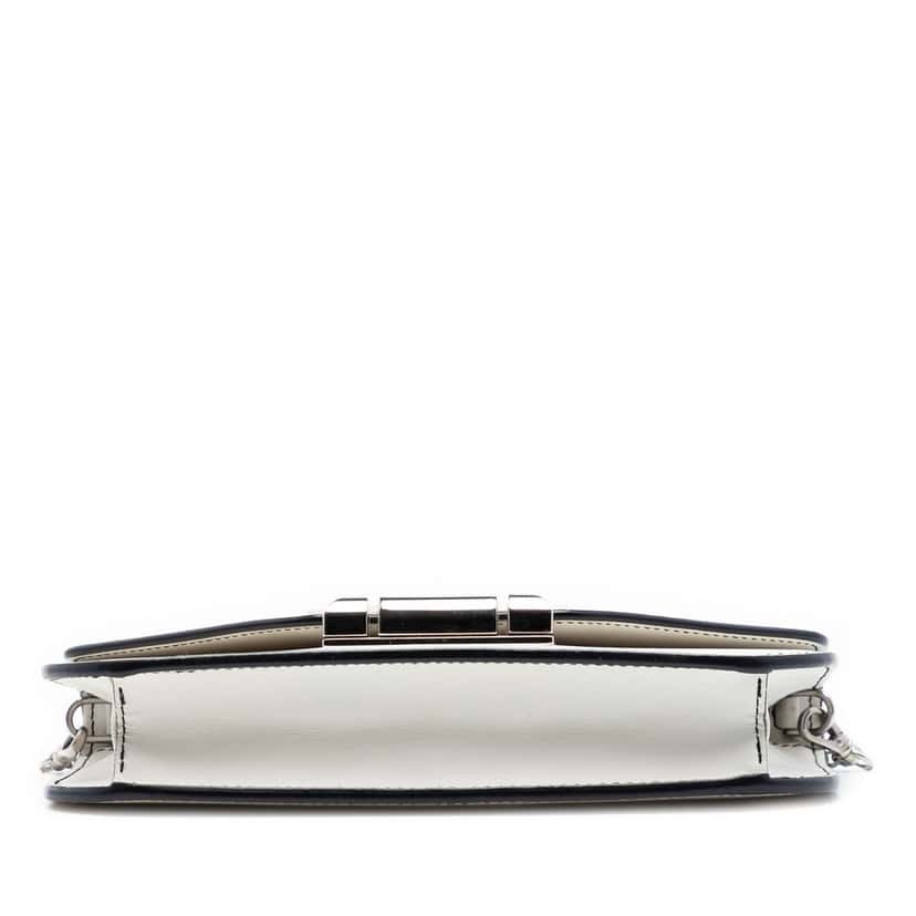 Prada City Calf Sybille Flap Chain Crossbody White Leather Very good condition - Inside View