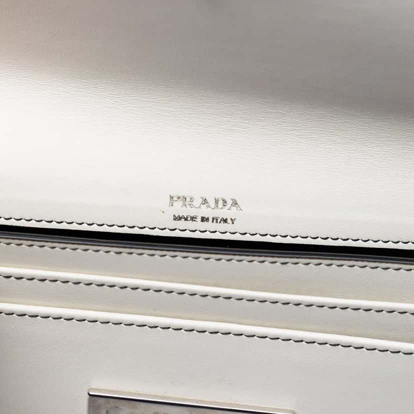 Prada City Calf Sybille Flap Chain Crossbody White Leather Very good condition - Box View