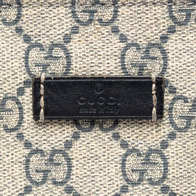 Gucci GG Supreme Crossbody Beige Very good condition - Box View
