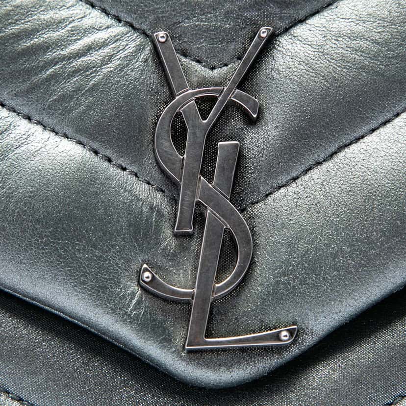 Saint Laurent Small Matelasse Metallic Calfskin Monogram LouLou Shoulder Bag Silver Leather Very good condition - Box View