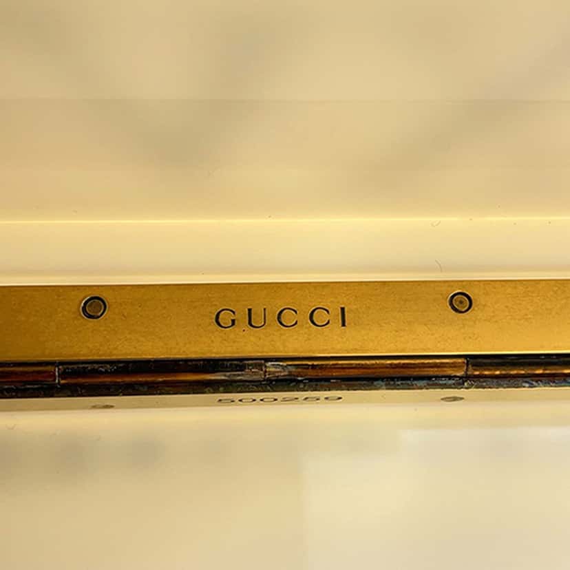 Gucci Acrylic Crystal Cat Face Box Clutch On Chain White Plastic Very good condition - Box View