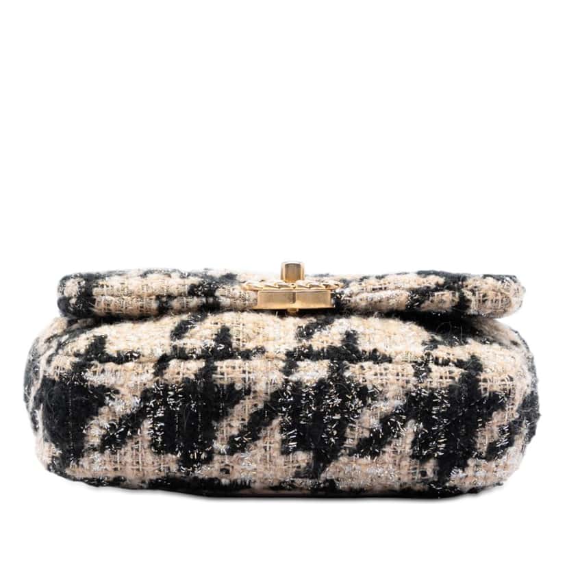 Chanel Houndstooth Tweed 19 Belt Bag Beige Very good condition - Inside View