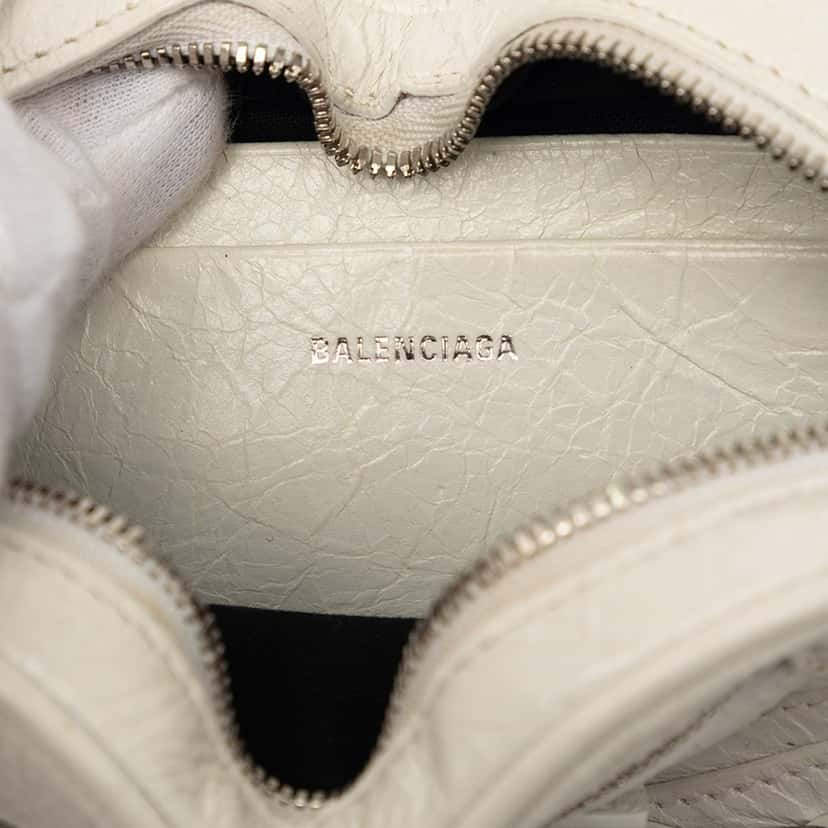Balenciaga Mini Lambskin Motocross Le Cagole Heart Chain Bag White Leather Good condition - Box View