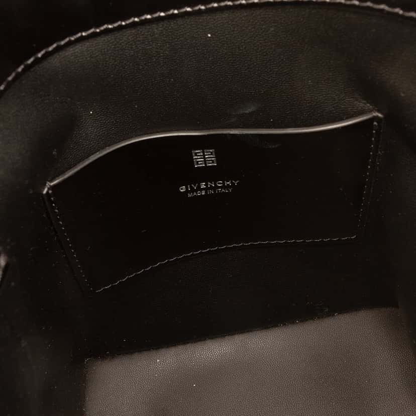 Givenchy Micro Leather GV Shark Lock Bucket Bag Black Leather Very good condition - Box View