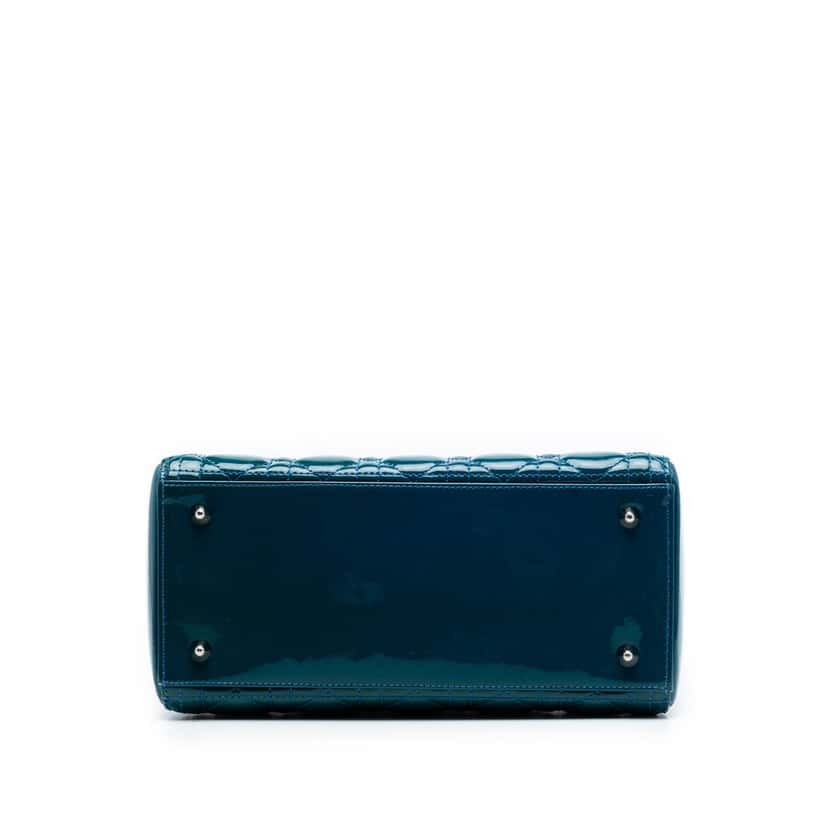 Dior Medium Patent Cannage Lady Dior Blue Leather Very good condition - Inside View
