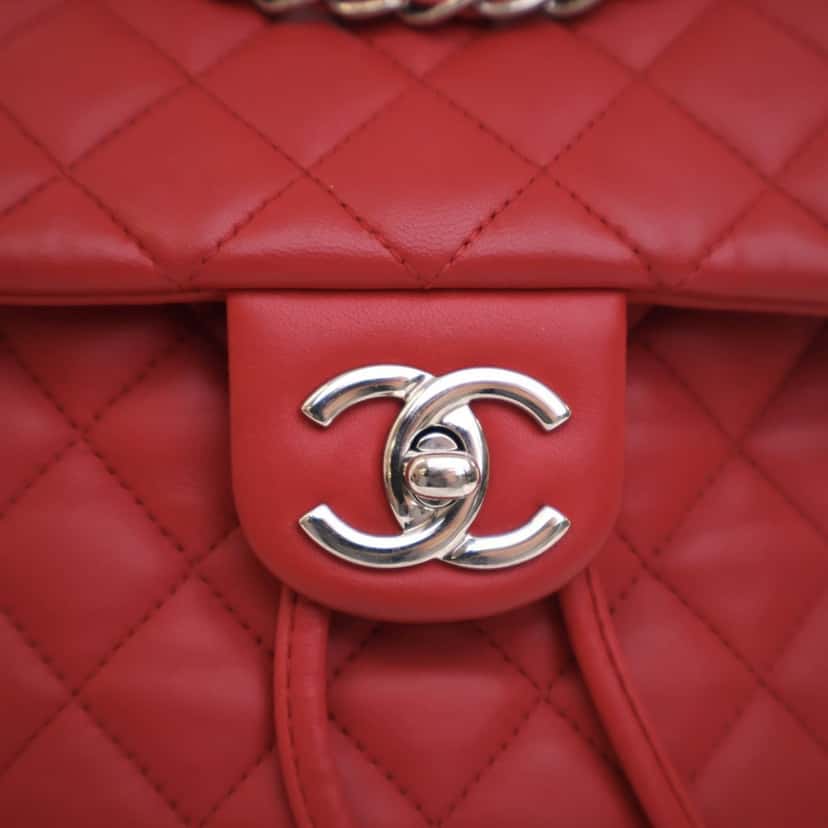 Chanel Medium Lambskin Urban Spirit Backpack Red Leather Very good condition - Box View