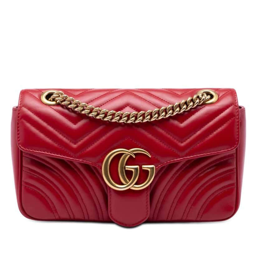 Gucci Medium GG Marmont Matelasse Leather Shoulder Bag Red Leather Very good condition - Front View