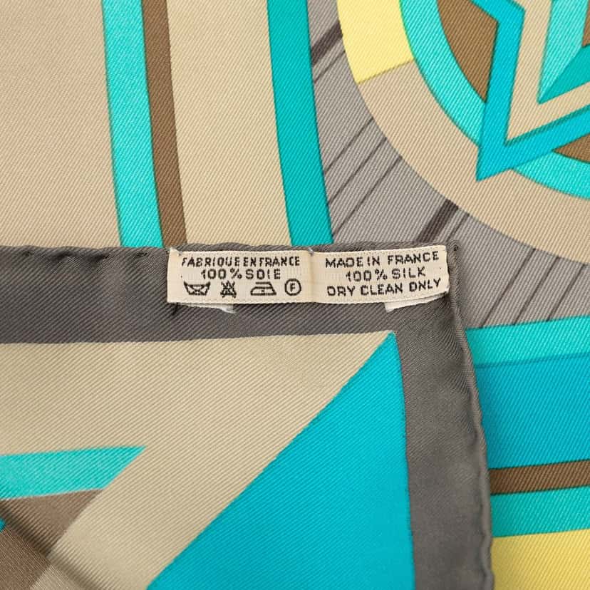 Hermès La Rose des Vents Silk Scarf 90 Brown Very good condition - Inside View