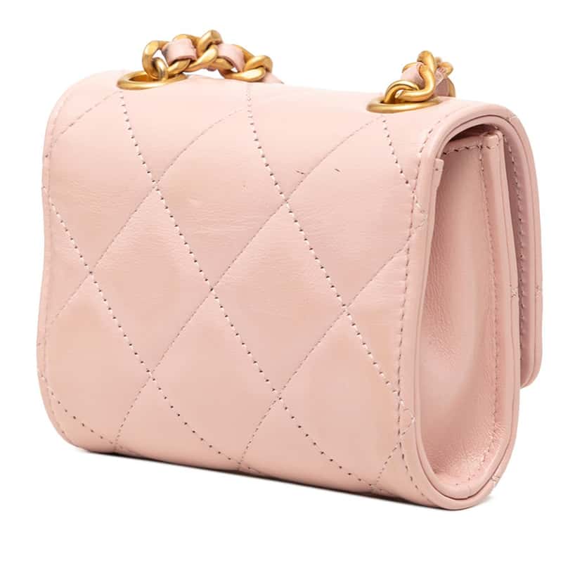 Chanel CC Quilted Lambskin Medallion Clutch With Chain Pink Leather Very good condition - Back View