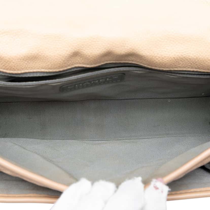 Chanel Medium Caviar French Riviera Flap Beige Leather Very good condition - Model View