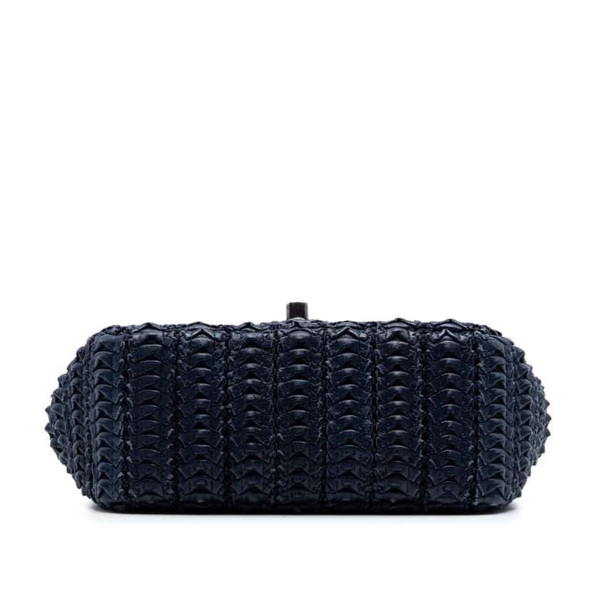 Chanel Paris Seoul Mini Crochet Lambskin Single Flap Blue Leather Very good condition - Inside View