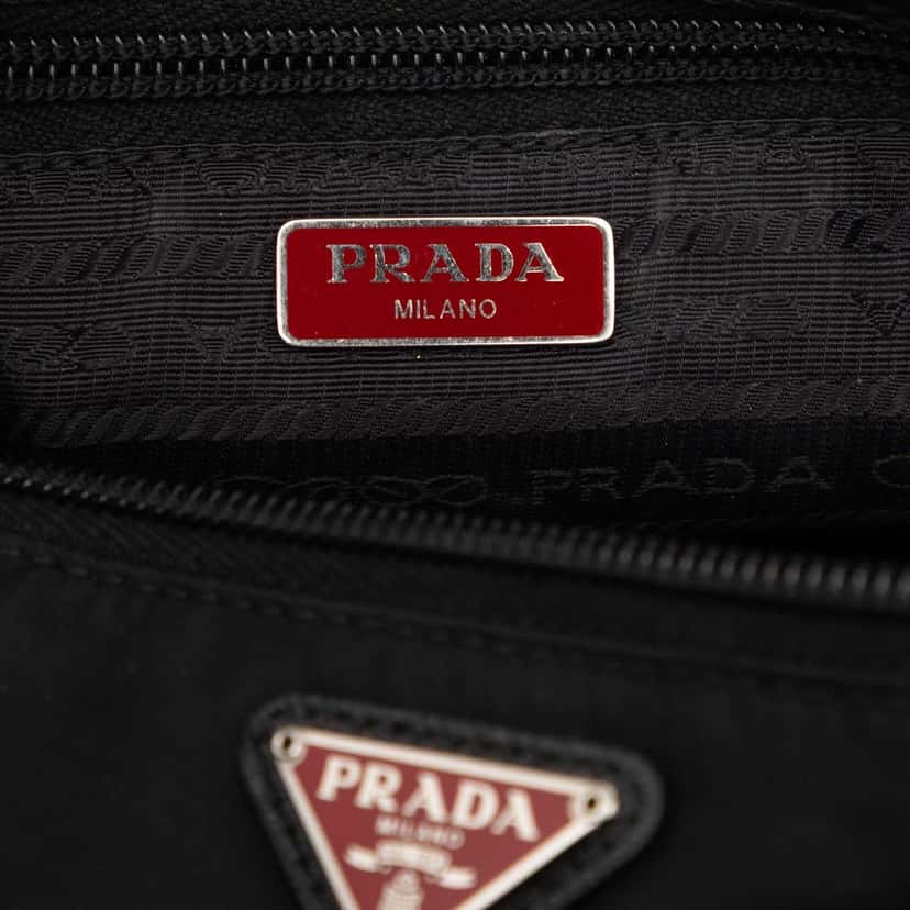 Prada Tessuto Pouch Black Very good condition - Box View