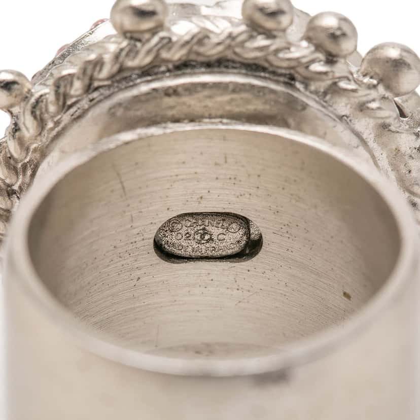 Chanel CC Brass Strass Ring Silver Metal Very good condition - Model View