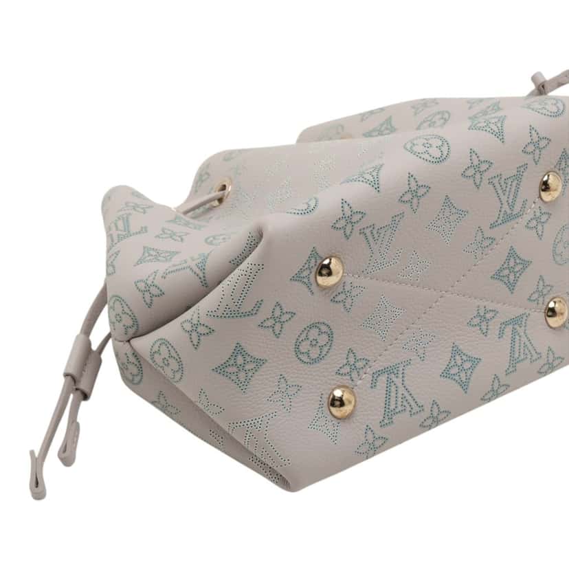 Louis Vuitton Monogram Mahina Flight Mode Bella Other Leather Very good condition - Inside View