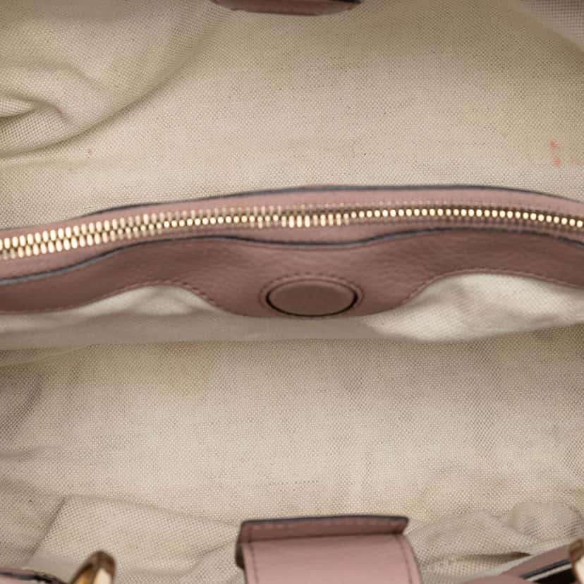 Gucci Medium Calfskin Bamboo Shopper Satchel Pink Leather Very good condition - Model View