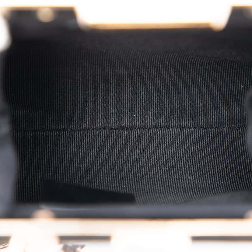Chanel Quilted Aged Lambskin Kiss Lock Clutch with Chain Black Leather Very good condition - Model View