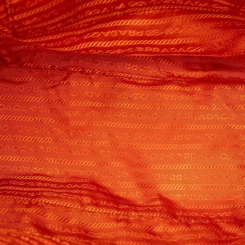 Prada Saffiano Trimmed Tessuto Tote Orange Very good condition - Model View