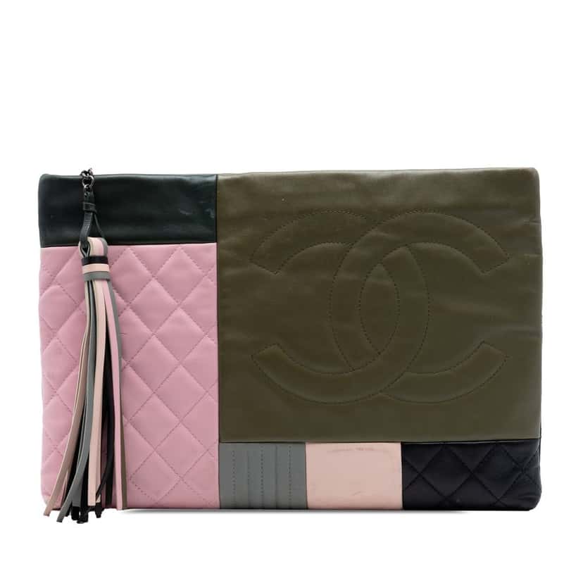 Chanel Large Lambskin Colorblock Patchwork O Case Green Leather Very good condition - Front View