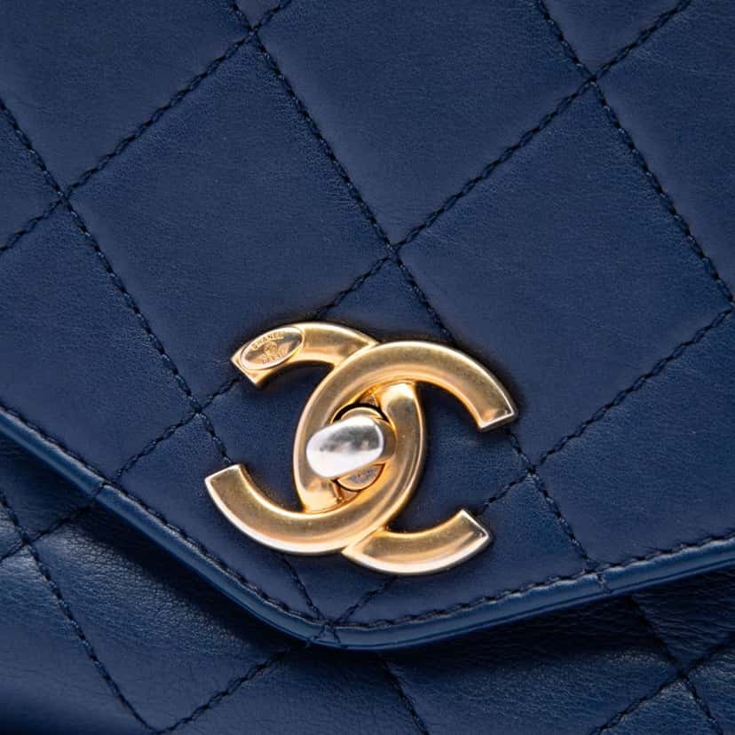 Chanel CC Quilted Calfskin Metal Top Handle Envelope Flap Blue Leather Very good condition - Box View