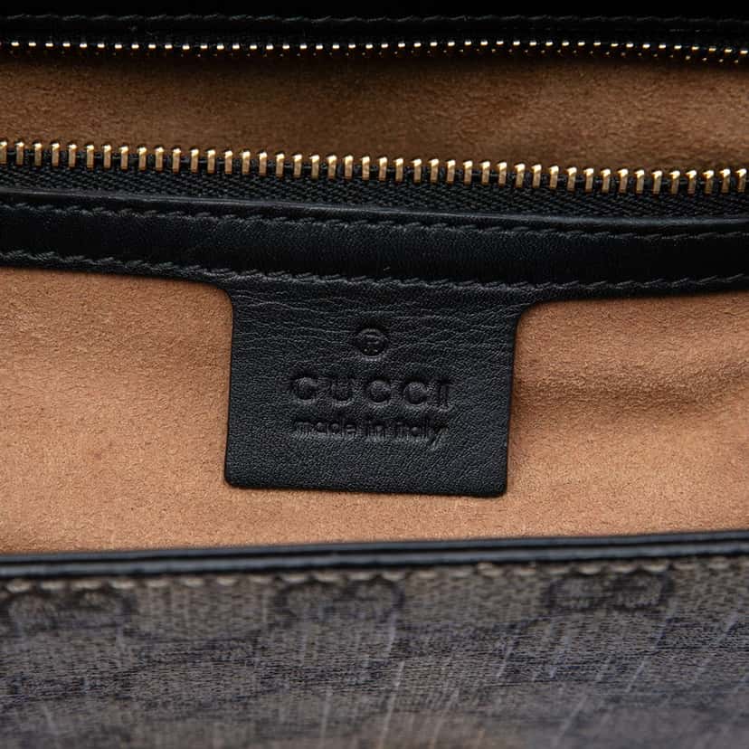 Gucci Medium GG Supreme Padlock Shoulder Bag Beige Very good condition - Box View