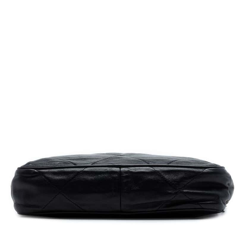 Chanel CC Quilted Lambskin Tassel Camera Bag Black Leather Very good condition - Inside View