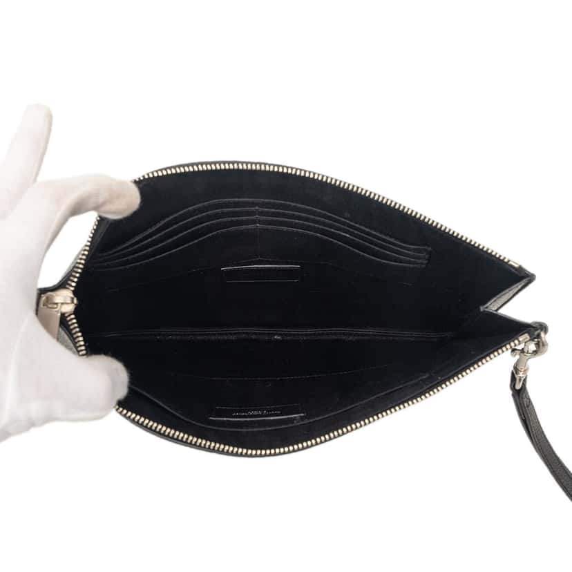 Saint Laurent Grained Calfskin Monogram Clutch Black Leather Very good condition - Model View