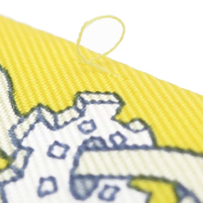 Hermès La Folle Parade Silk Twilly Scarf Yellow Very good condition - Box View