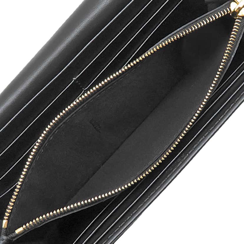 Fendi Leather FF Diamonds Continental Wallet Black Leather Very good condition - Box View