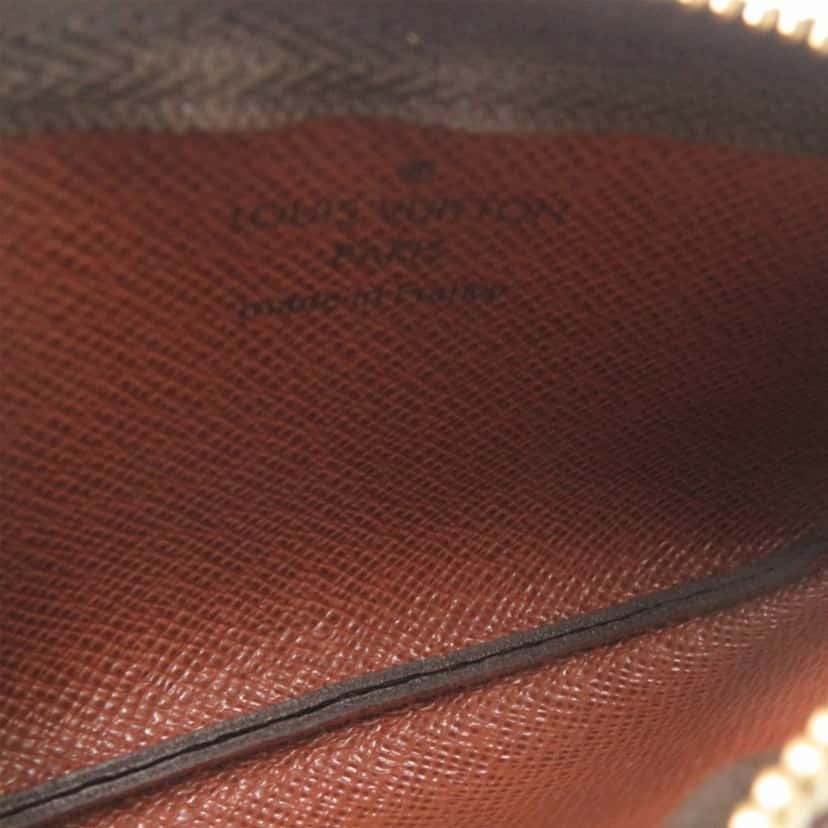 Louis Vuitton Monogram Pochette Cles Brown Very good condition - Inside View
