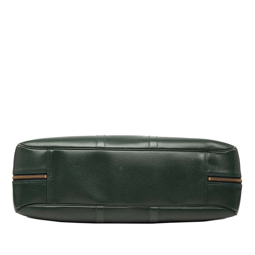 Louis Vuitton Taiga Kendall GM Green Leather Good condition - Inside View
