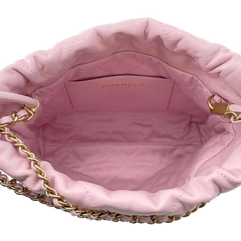 Chanel Mini Shiny Calfskin 22 Handbag Pink Leather Very good condition - Model View