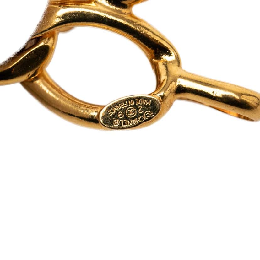 Chanel CC Gold  Plated Logo Chain Belt Gold Metal Very good condition - Model View