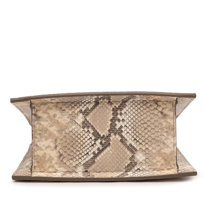 Jacquemus Snake Embossed Leather Le Chiquito Moyen Satchel Beige Leather Very good condition - Inside View