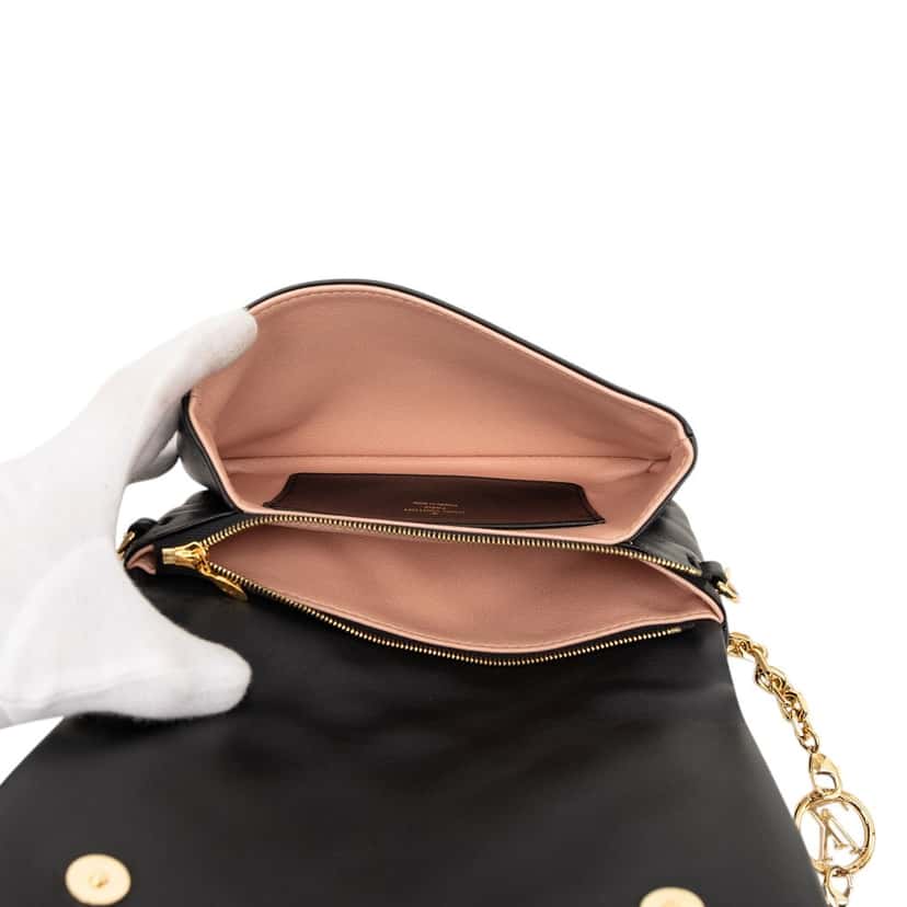 Louis Vuitton Monogram Embossed Pochette Coussin Black Leather Very good condition - Model View