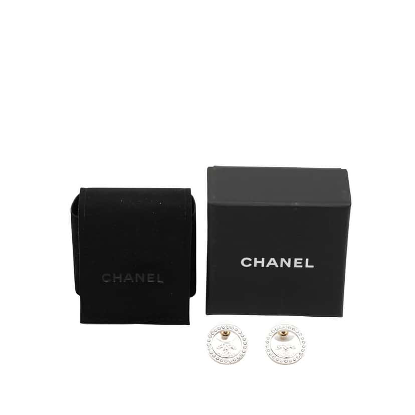 Chanel CC Brass Strass Push Back Earrings Silver Metal Very good condition - Model View