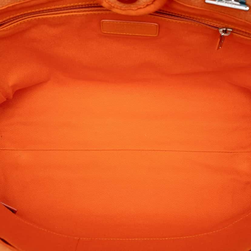 Chanel Small Canvas Deauville Tote Orange Never worn, with tag - Model View