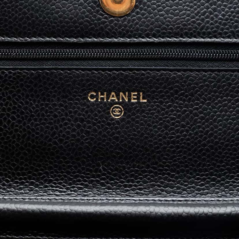 Chanel CC Quilted Caviar Wallet on Chain Black Leather Very good condition - Box View