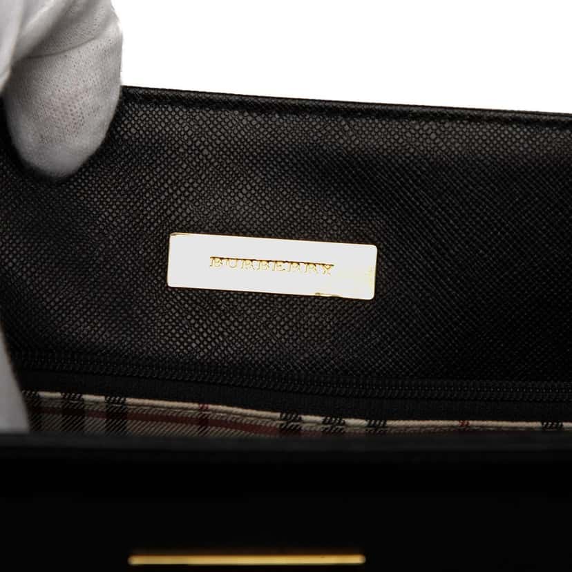 Burberry Leather Handbag Black Leather Very good condition - Box View