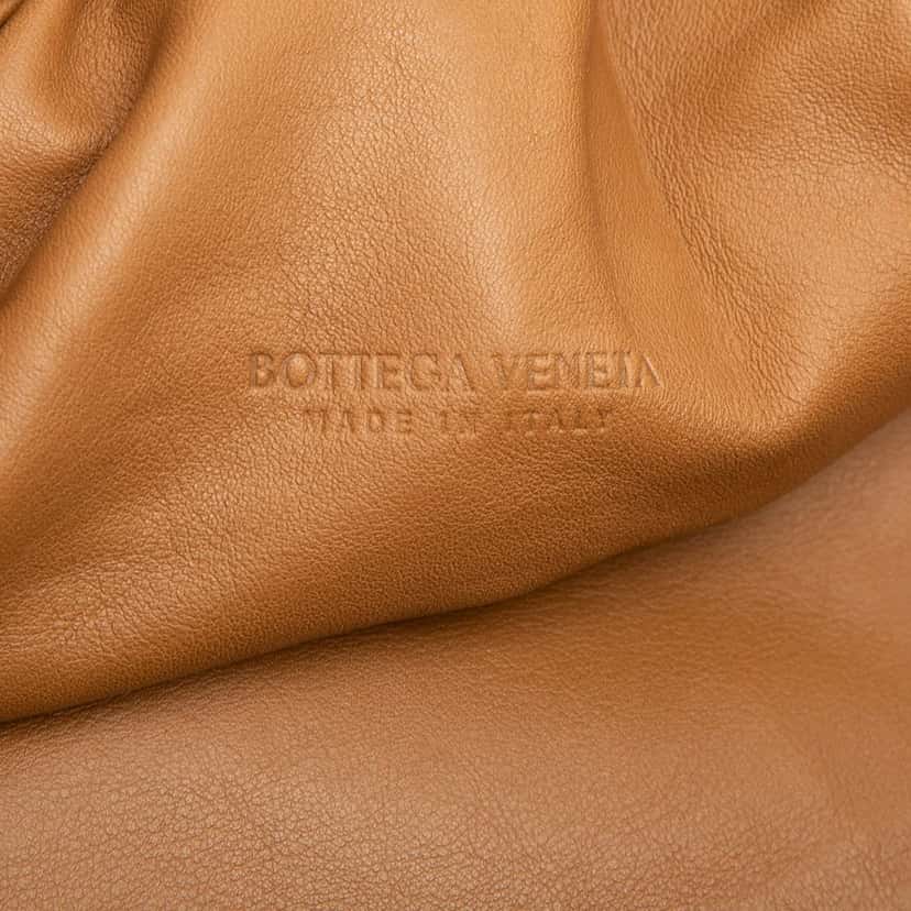 Bottega Veneta Lambskin The Pouch Brown Leather Very good condition - Box View