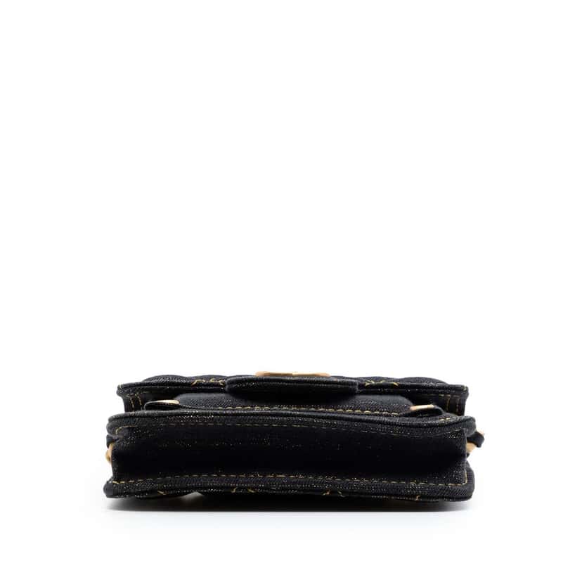 Chanel Mini Quilted Denim Double You Card Holder with Chain Blue Very good condition - Inside View