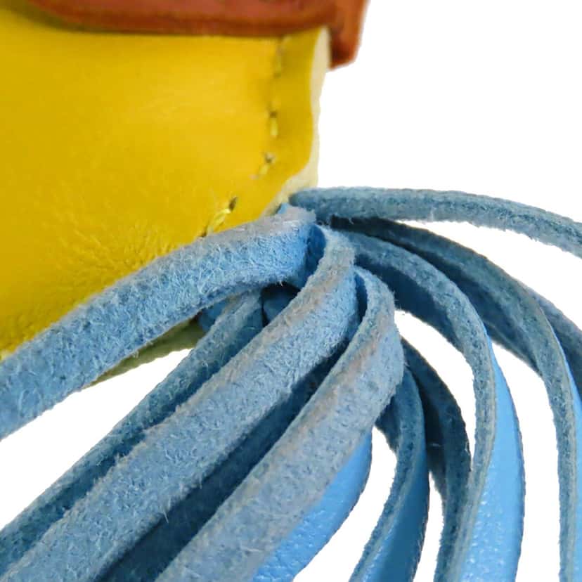 Hermès Milo Lambskin Grigri Rodeo Bag Charm PM Yellow Leather Very good condition - Model View