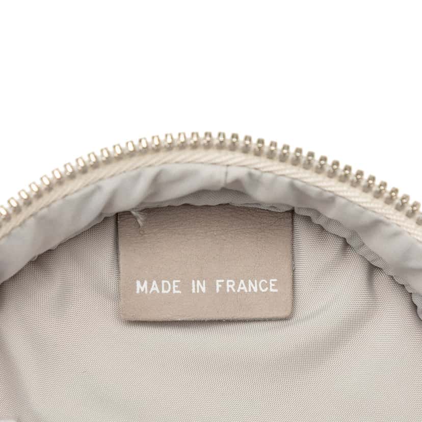 Chanel Quilted Sport Line Bottle Holder Crossbody White Very good condition - Box View