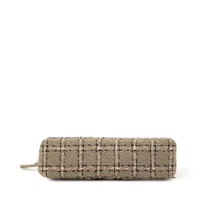 Chanel Multicolor Tweed and Leather Quadrato Box Shoulder Bag Beige Very good condition - Inside View