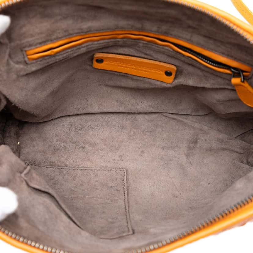 Bottega Veneta Nappa Intrecciato Nodini Crossbody Orange Leather Very good condition - Model View