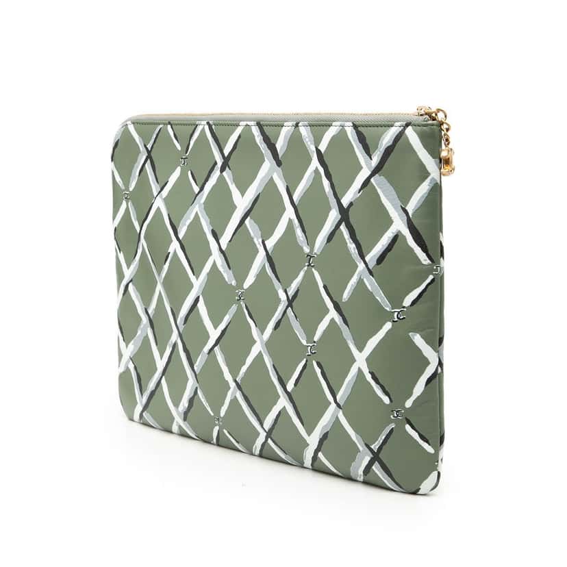 Chanel Paris Greece Painted Leather Clutch Green Leather Very good condition - Back View